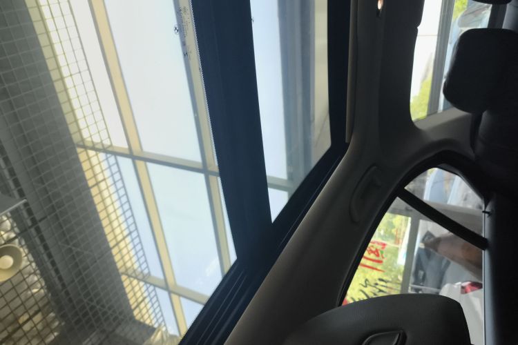 宝马3系 2022款 325Li M运动套装中控内饰22