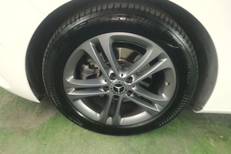 奔驰B级 2021款 B 180 时尚型车身外观6007