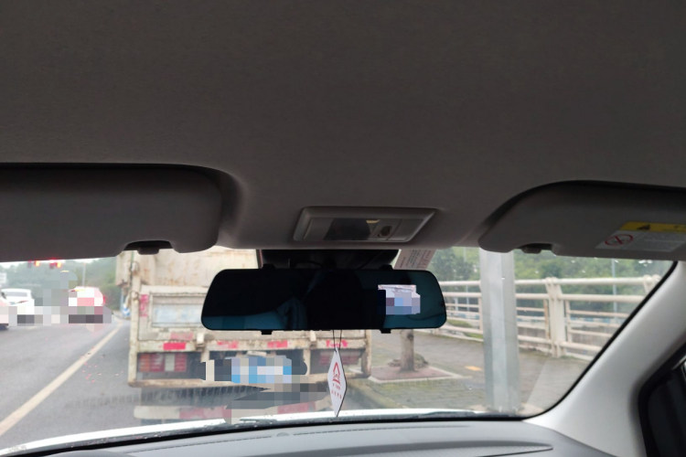 长安启源 长安Lumin 2023款 205km 香沁款中控内饰22