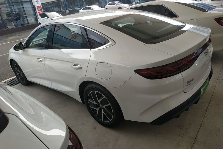 比亚迪 秦L 2024款 DM-i 80KM超越型车身外观4