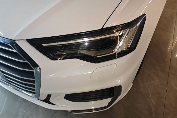 奥迪A6L 2021款 45 TFSI 臻选动感型局部细节36