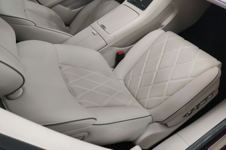 鸿蒙智行 享界S9 2024款 纯电 Ultra 四驱旗舰版局部细节41