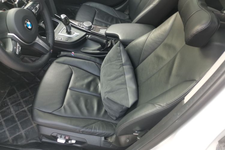 宝马3系 2017款 320Li 时尚型局部细节19