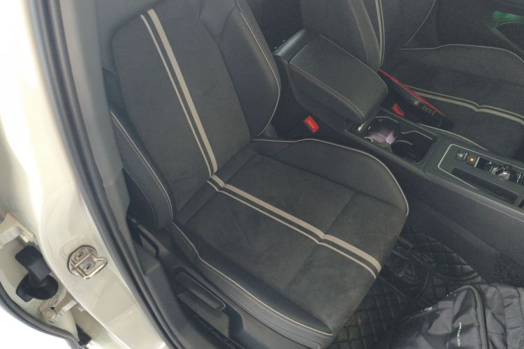 大众 高尔夫 2021款 280TSI DSG R-Line局部细节41