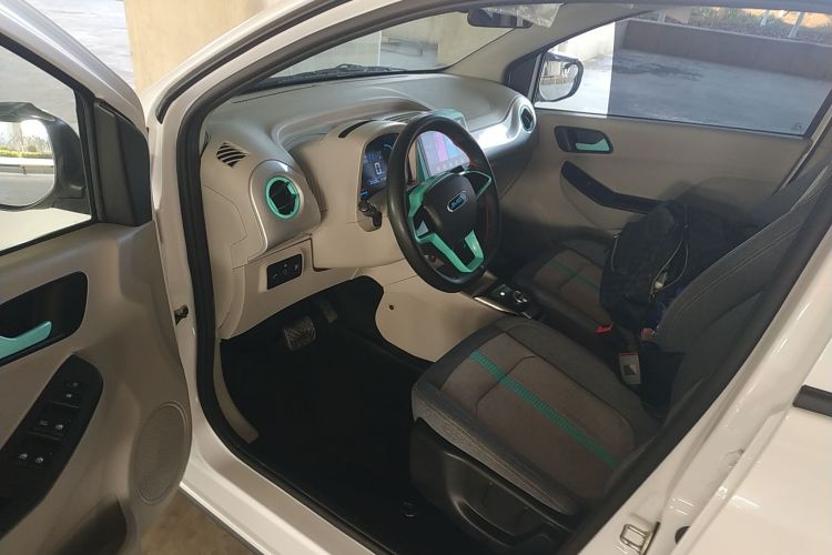 江铃集团新能源 易至EV2 2024款 201km 舒适型中控内饰7003