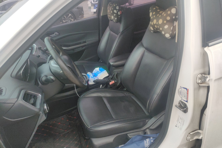 福特 福睿斯 2015款 1.5L 自动时尚型中控内饰19