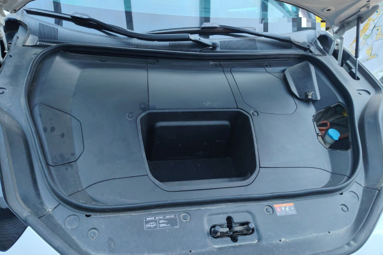 极氪001 2021款 超长续航双电机 YOU版局部细节24