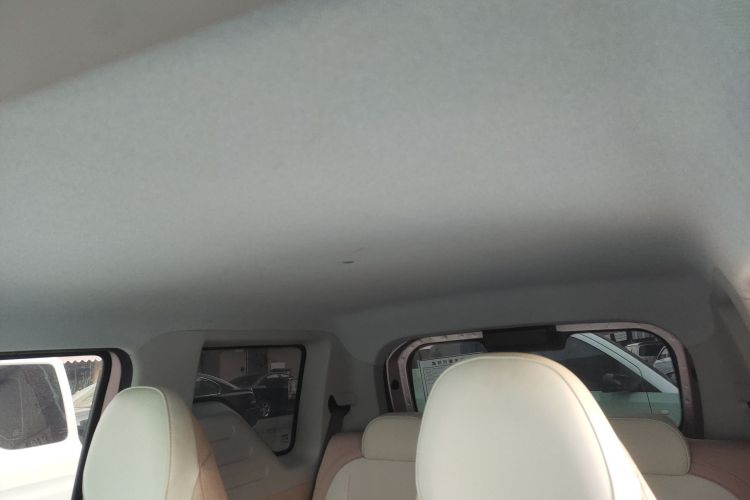 吉利银河 2023款 熊猫mini 200km 耐力熊中控内饰22