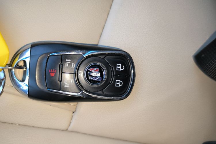 别克GL8 2023款 ES陆尊 尊享型中控内饰11