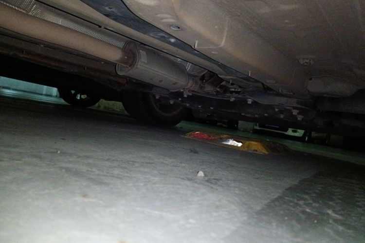 Jeep 自由侠 2018款 互联大屏版 180T 自动高能版局部细节9001