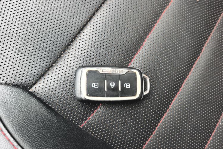 凯翼X3 2019款 1.5L 手动智耀版中控内饰11