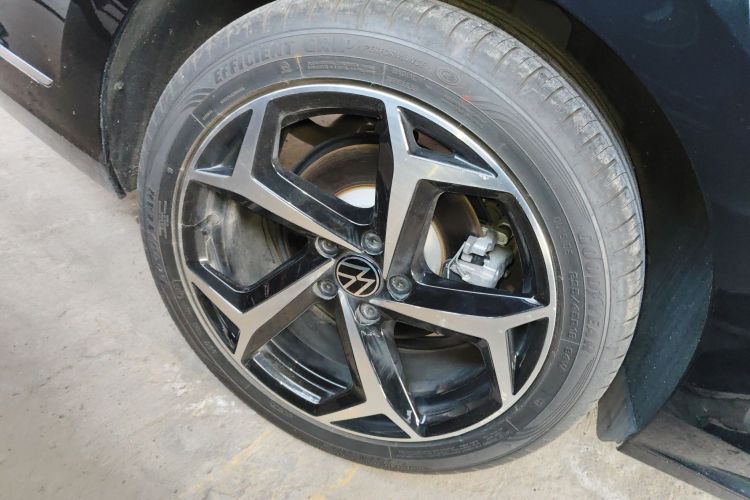 大众 帕萨特 2024款 380TSI 星空豪华版车身外观6008