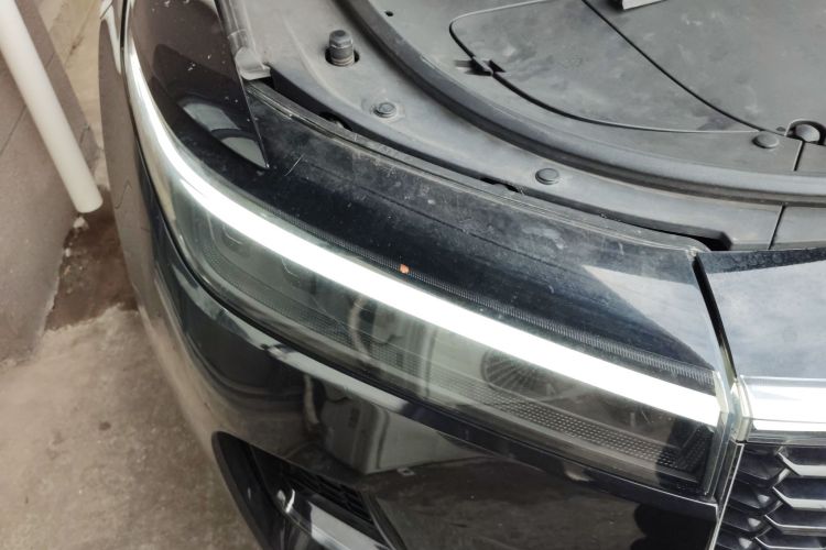 理想汽车 理想ONE 2021款 增程6座版车身外观8