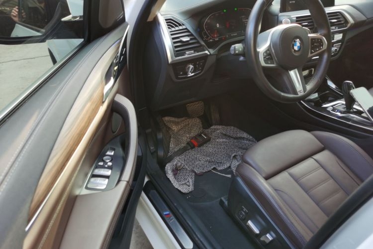 宝马X3 2020款  xDrive28i M运动套装中控内饰7003