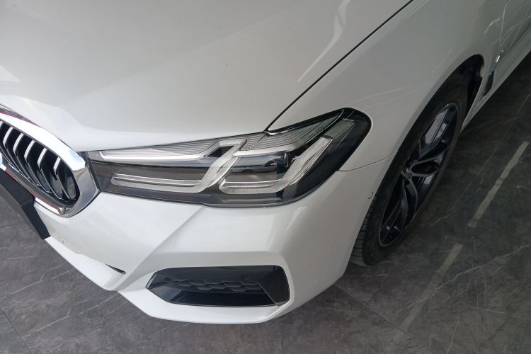 宝马5系新能源 2021款 535Le 先锋版M运动套装局部细节36