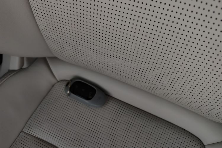 理想汽车 理想ONE 2020款 增程6座版中控内饰11