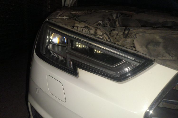 奥迪A4L 2018款 30周年年型 40 TFSI 进取型车身外观8