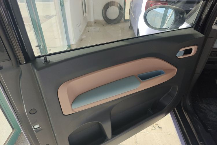 奇瑞新能源 QQ冰淇淋 2025款 155km 圣代版中控内饰49