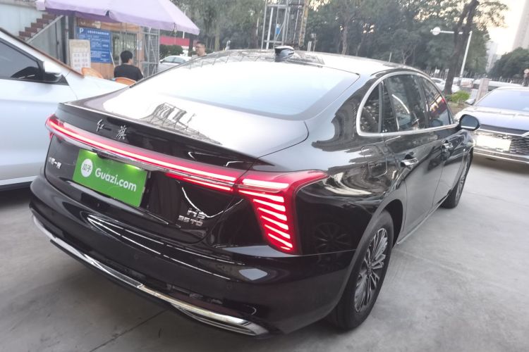 红旗H5 2023款 1.5T DCT智联旗韵版车身外观6005