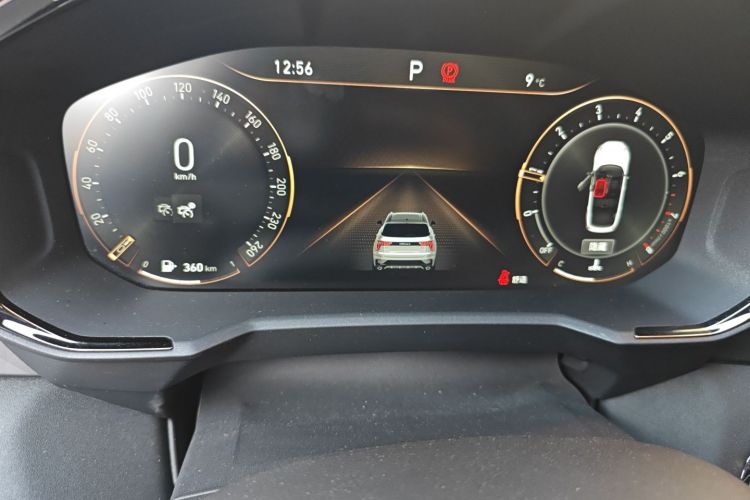 领克01 2021款 2.0TD 四驱暗夜版中控内饰14