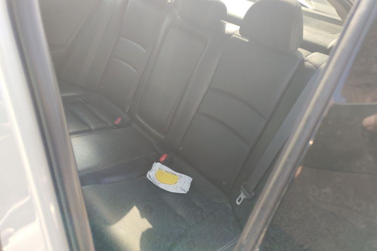 本田 雅阁 2014款 2.4L LX 舒适版中控内饰21