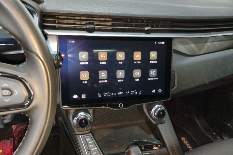 领克01 2021款 2.0TD 两驱型Pro中控内饰16