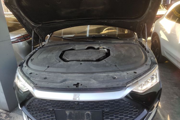 比亚迪 汉 2020款 DM 四驱性能版尊贵型局部细节24