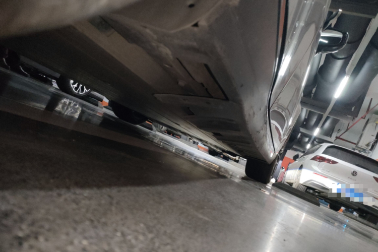 小鹏P7 2022款 586G局部细节9002