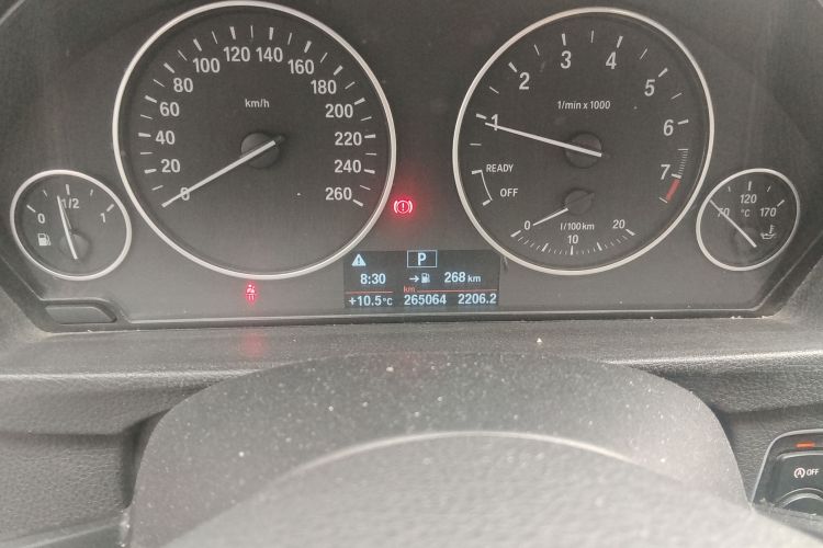 宝马3系 2015款 320Li 超悦版时尚型中控内饰15