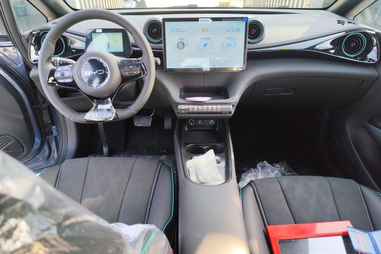 比亚迪 海豚 2025款 420km 自由版中控内饰7002