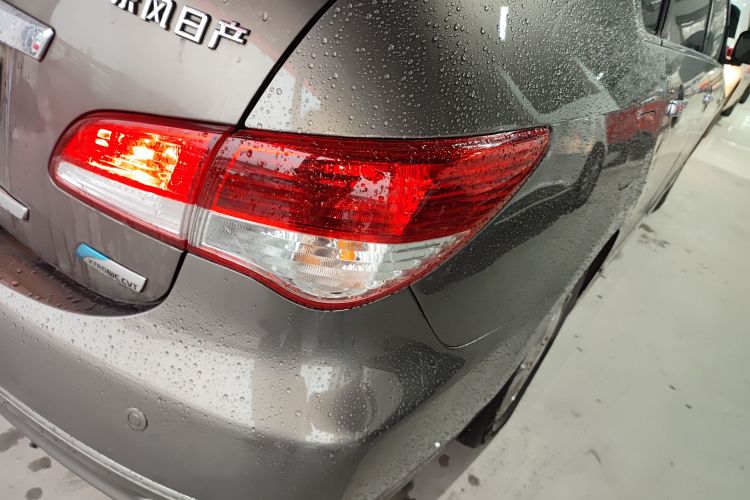 日产 轩逸 2019款 经典 1.6XE+ CVT智联领先版车身外观9