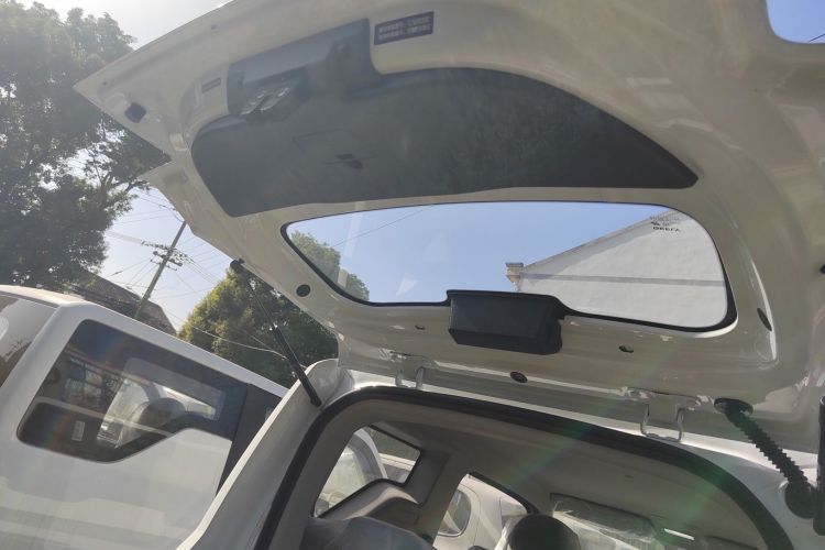 吉利银河 2024款 熊猫mini 200km 耐力熊机舱底盘23