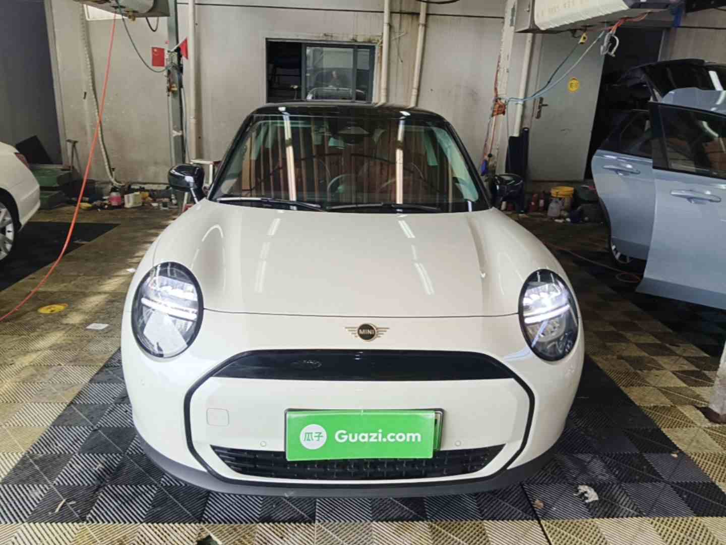 电动MINI COOPER 2024款 456km COOPER E 经典派(1)