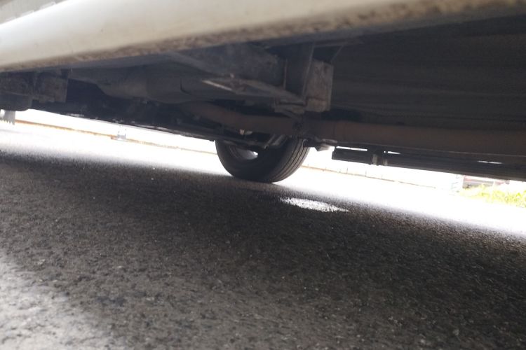 路虎 神行者2 2013款 2.2T SD4 SE柴油版局部细节9004