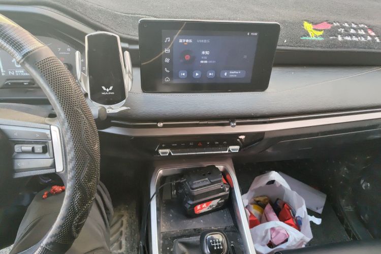 五菱汽车 五菱佳辰 2022款 1.5L 手动轻享舒适型中控内饰16