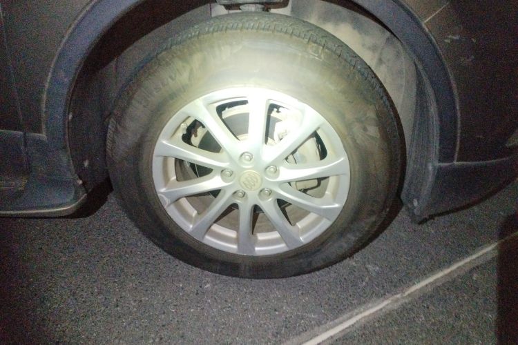 别克 昂科威 2016款 20T 两驱精英型车身外观6001