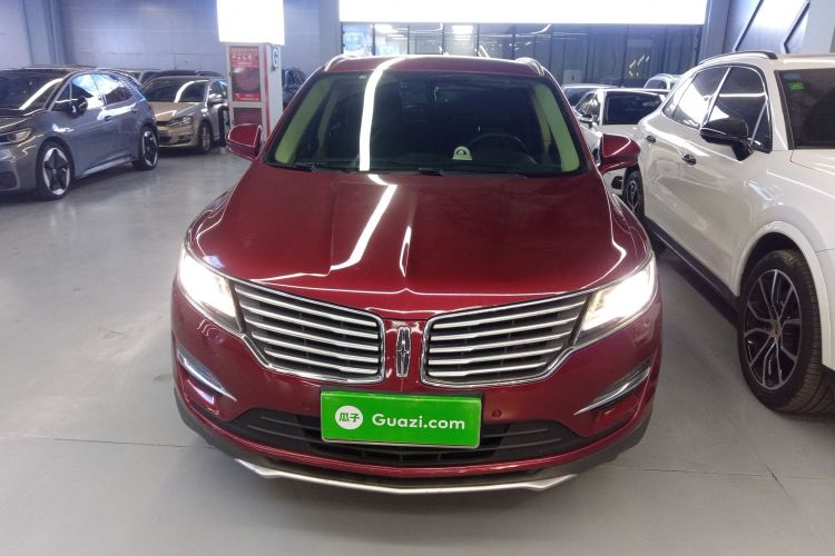 林肯MKC 2014款 2.0T 两驱尊雅版车身外观2