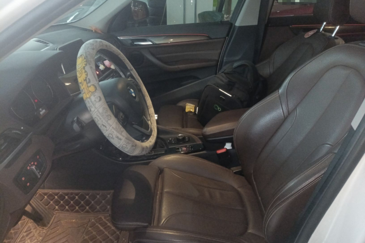 宝马X1 2019款 sDrive18Li 尊享型局部细节19