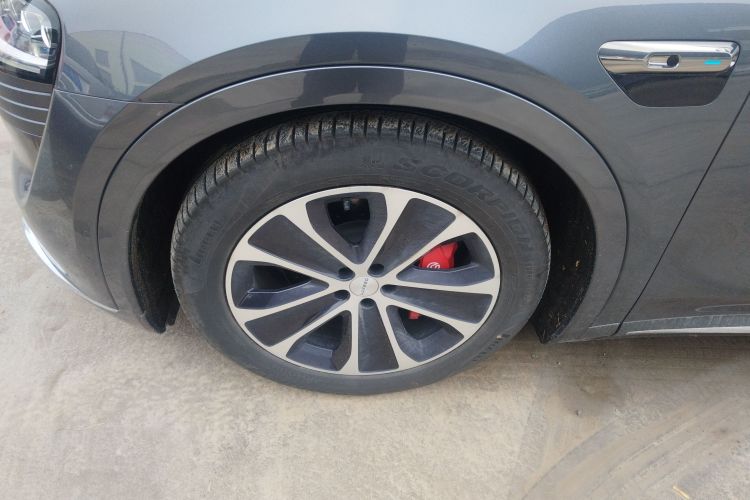 鸿蒙智行 智界R7 2024款 纯电 736km UItra车身外观6007