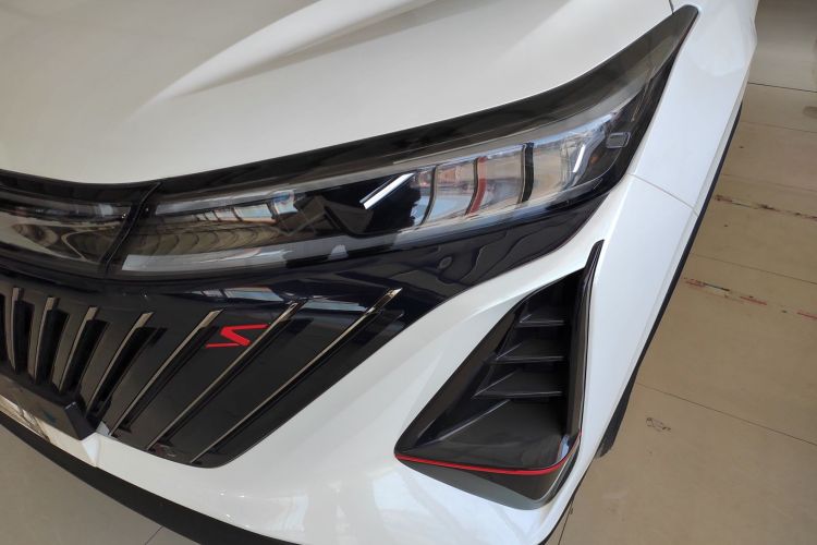 长安CS75 PLUS 2022款 第二代 2.0T 自动尊贵型局部细节36