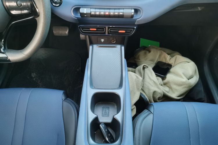 比亚迪 海鸥 2024款 荣耀版 305km 活力版局部细节18