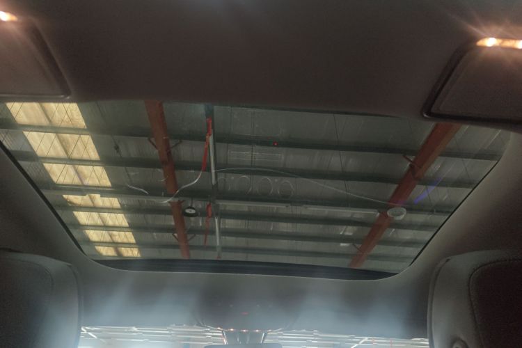 奔驰E级 2020款 E 260 L局部细节22