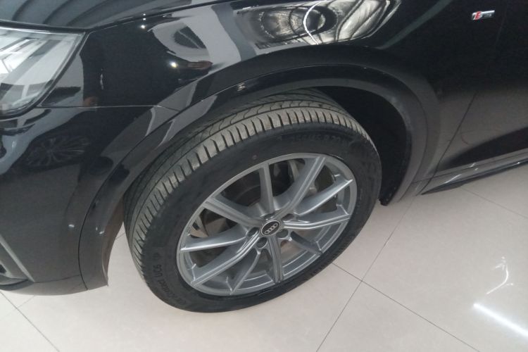 奥迪Q5L 2023款 40T 豪华动感型车身外观6007