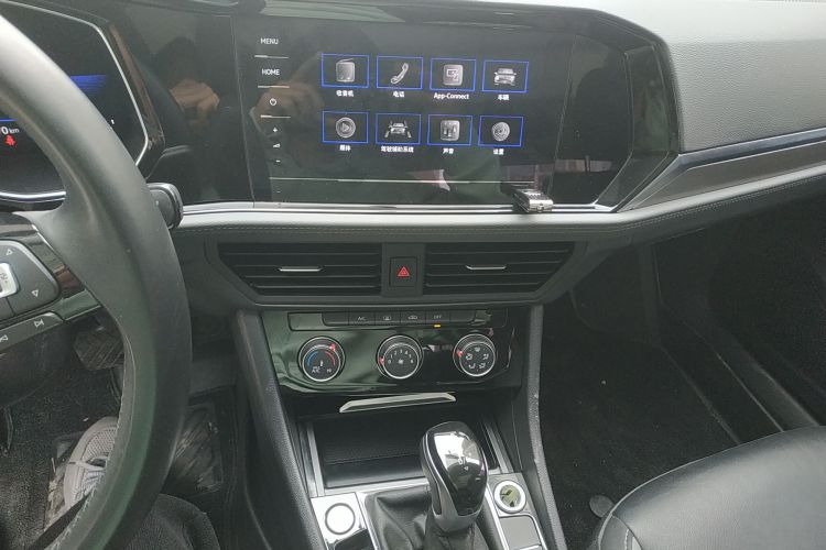 大众 速腾 2021款 280TSI DSG 30周年纪念版局部细节16