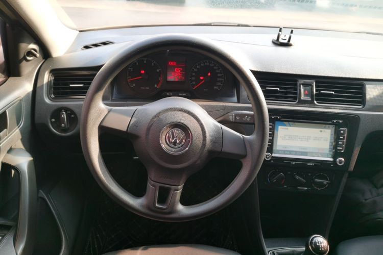 大众 桑塔纳 2013款 1.4L 手动风尚版局部细节13