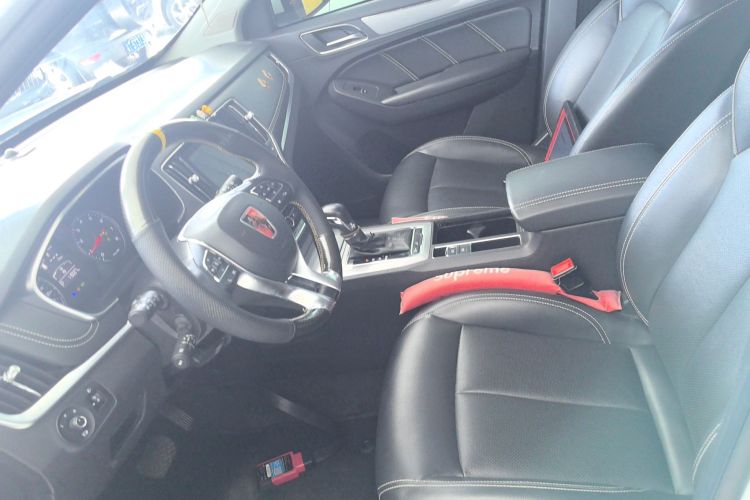 荣威RX5 2019款 20T 两驱自动Ali智联网铂金版局部细节19