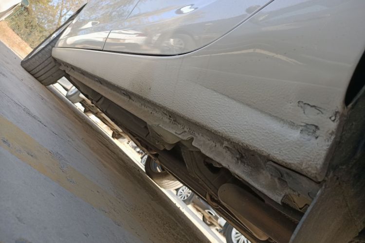 别克 英朗 2014款 XT 1.6T 自动时尚运动版局部细节9002