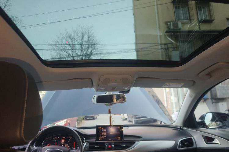 奥迪A6L 2018款 30周年年型 35 TFSI 运动型中控内饰22