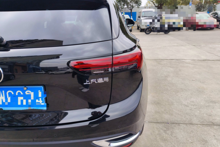 别克 2023款 昂科威S 552T 两驱豪华型车身外观9