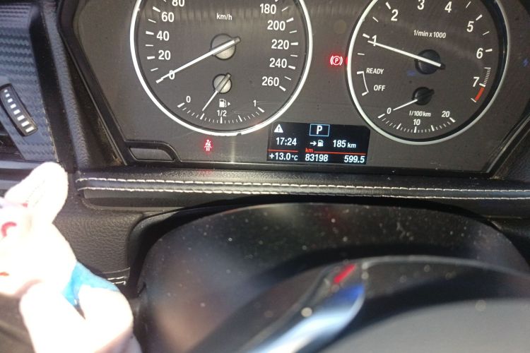 宝马2系旅行车 2016款 218i 时尚型中控内饰15